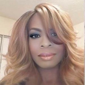 Meet your Posher, Tina